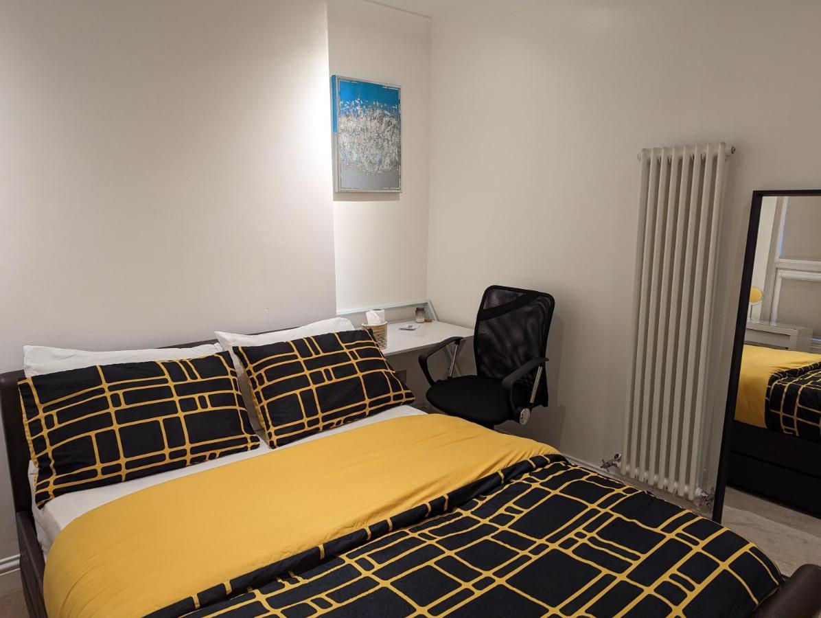 Fully-Equipped Flat In The City Of London Exterior photo